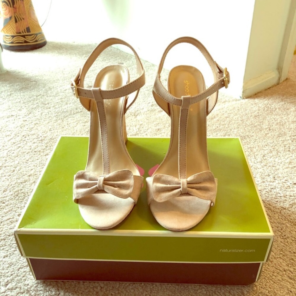 Shoe Dazzle Wedges - Picture 1 of 6